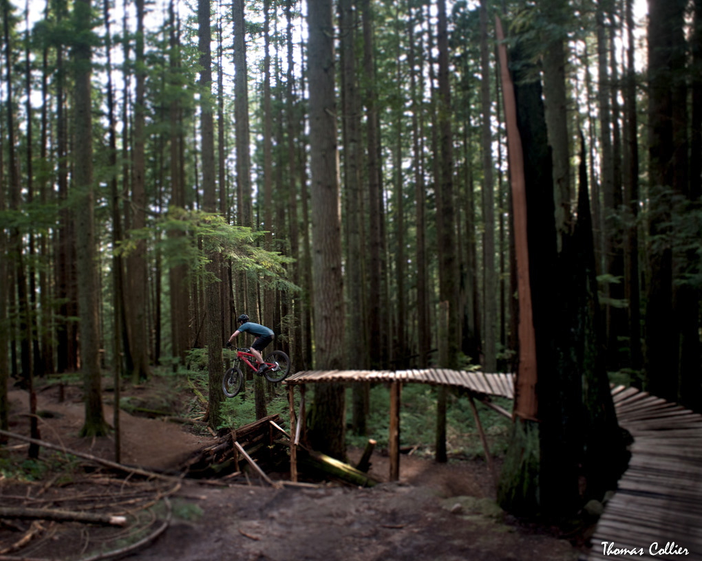 Tom Collier riding the Avalanche Chubie in Vancouver, Blister Gear Review