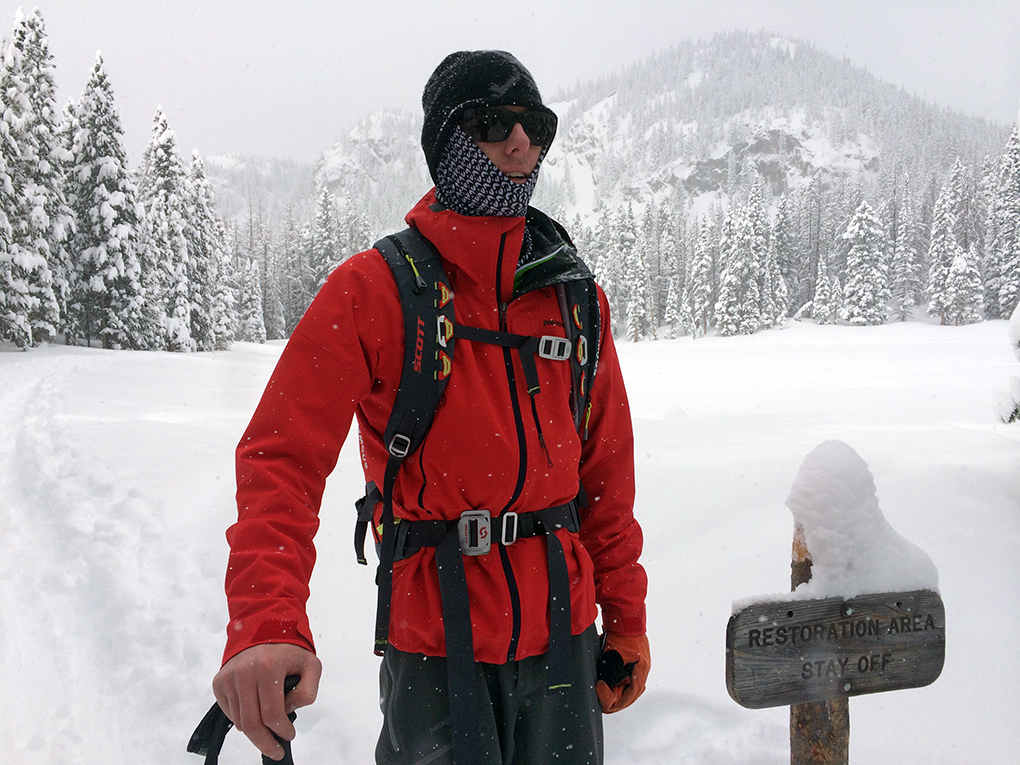 Sam Shaheen reviews the Patagonia Knifeblade jacket and pants, Blister Gear Review.
