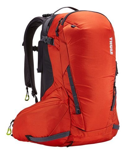 Cy Whitling reviews the Thule Upslope 35L for Blister Review.