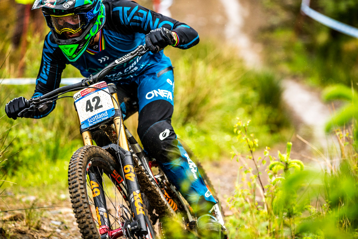 Greg Minnaar and the World Cup DH races in Cairns, Australia, on the blister podcast
